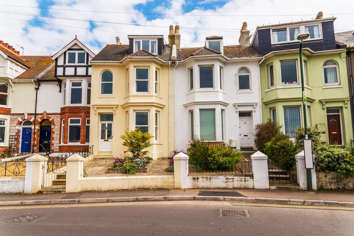 Terrace houses